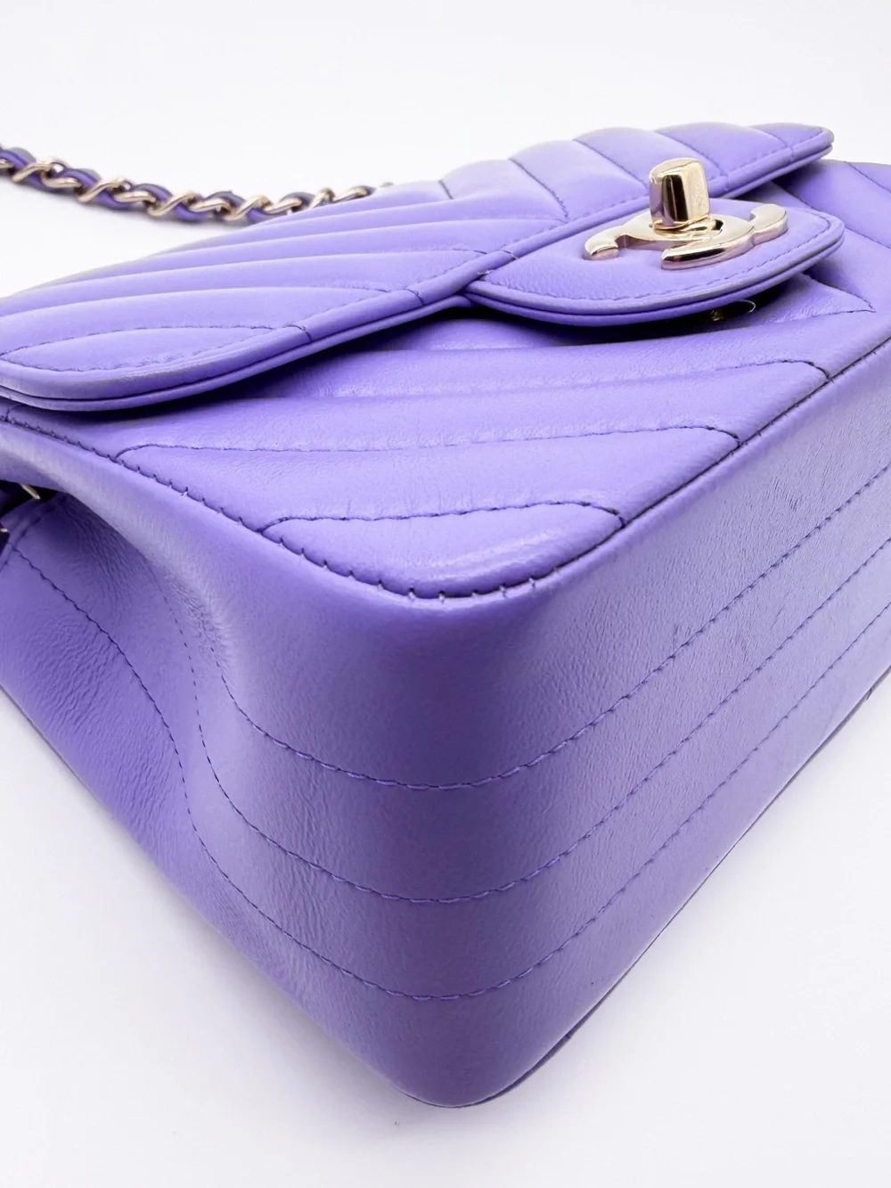 CHANEL Mini Classic Flap Bag
